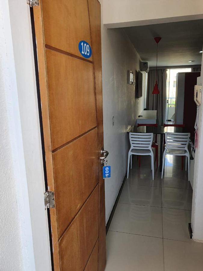 Flat No Hotel Carneiro De Tamandare ปรายา ดอส การ์เนย์รอส ภายนอก รูปภาพ