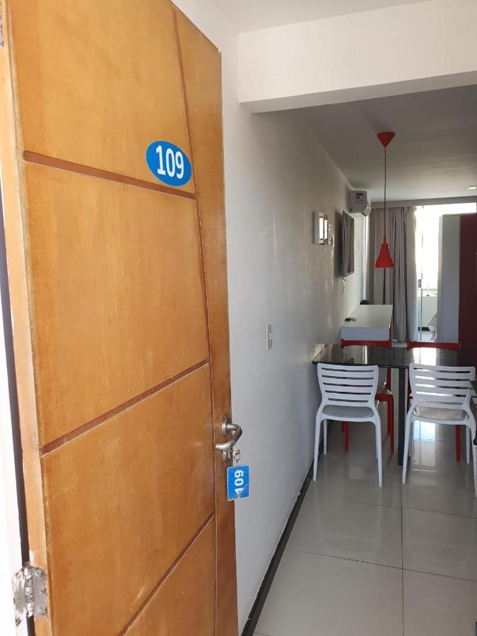 Flat No Hotel Carneiro De Tamandare ปรายา ดอส การ์เนย์รอส ภายนอก รูปภาพ