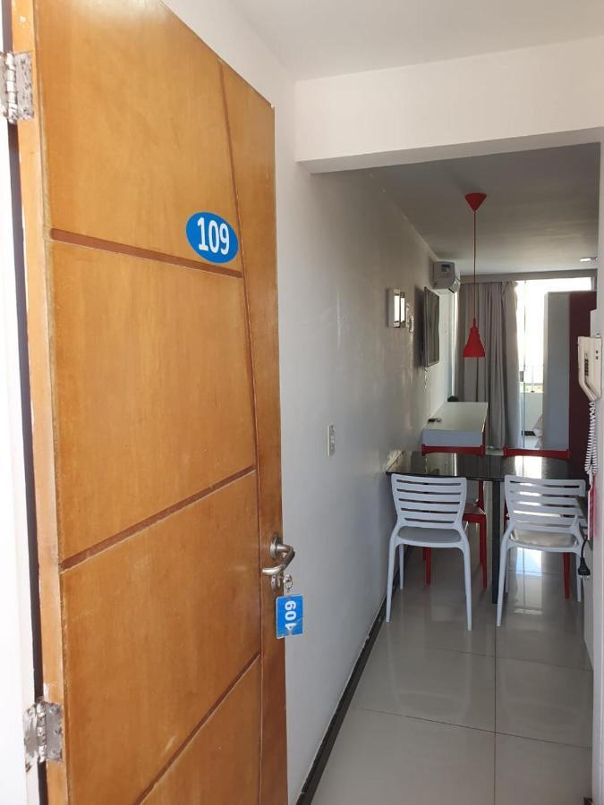 Flat No Hotel Carneiro De Tamandare ปรายา ดอส การ์เนย์รอส ภายนอก รูปภาพ